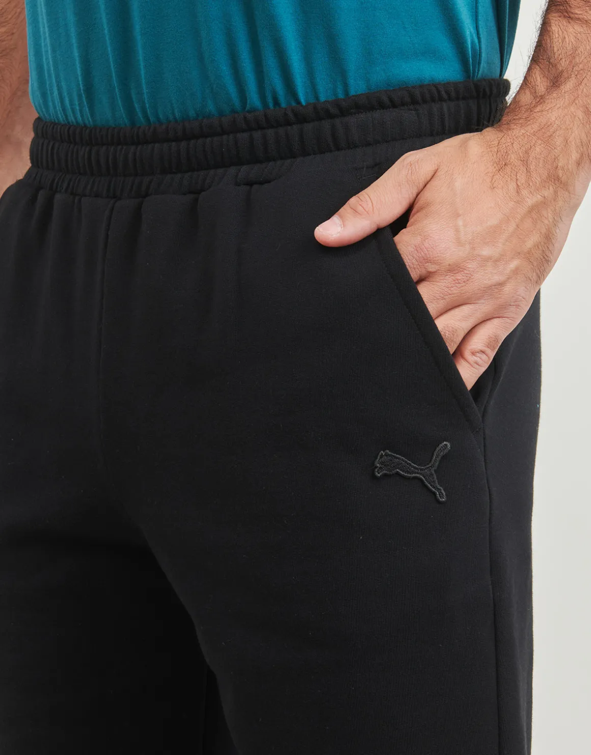 Puma - "BETTER ESSENTIALS MADE IN FRANCE