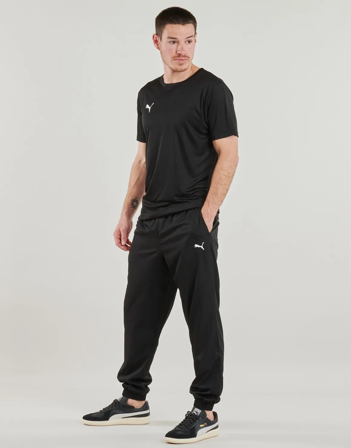 Puma - ESS WOVEN PANTS
