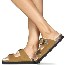 Schmoove - LUCIA BUCKLE