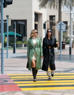 THEAD. - LINDSEY TRENCH