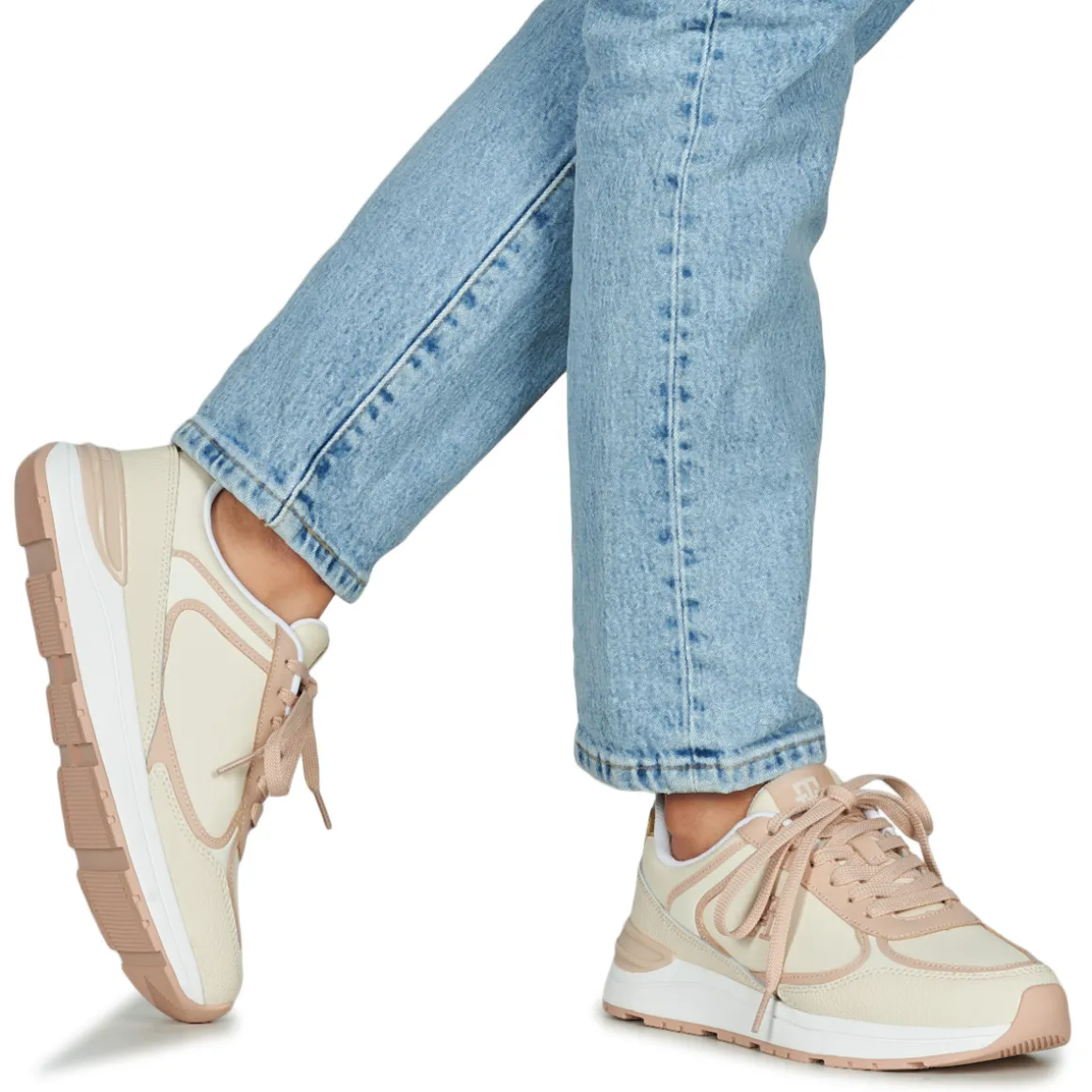 Tommy Hilfiger - CASUAL FASHION RUNNER LTHR