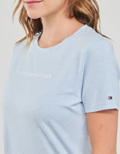 Tommy Hilfiger - REG FROSTED CORP LOGO C-NK SS