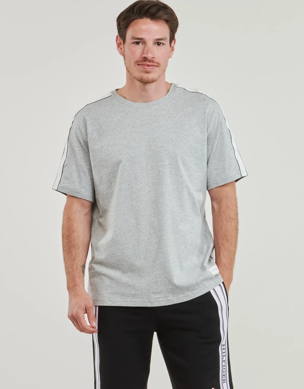 Tommy Hilfiger - TH ESTABLISHED