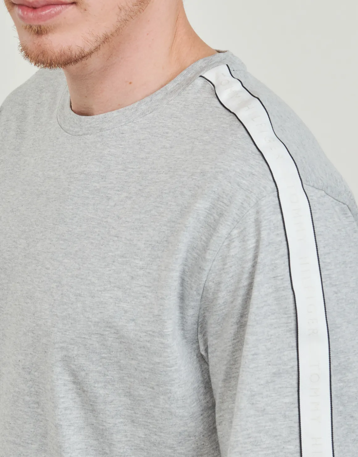 Tommy Hilfiger - TH ESTABLISHED