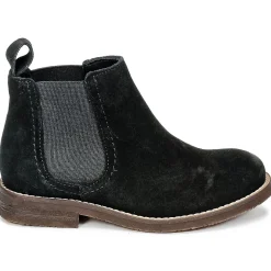 Young Elegant People - COLETTE