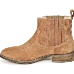 Young Elegant People - DEBBY