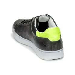 Young Elegant People - EDEN