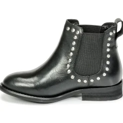 Young Elegant People - FOSTINE