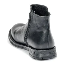 Young Elegant People - IVONNE